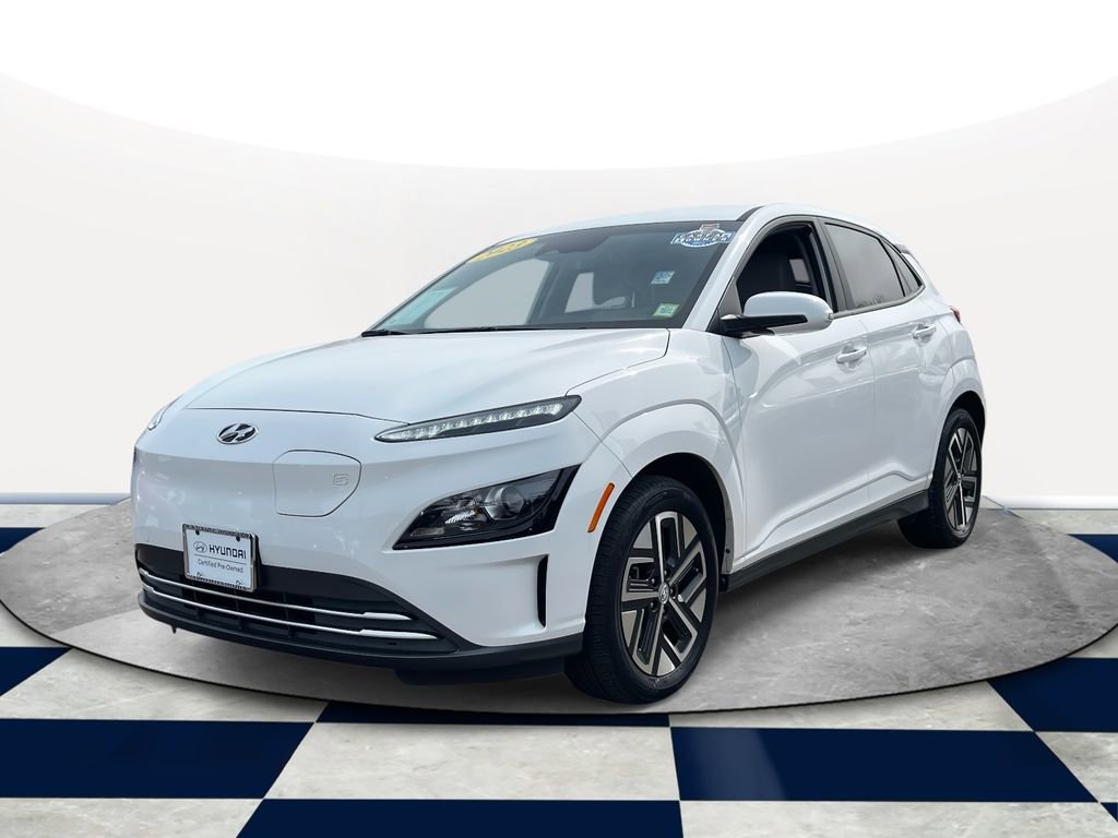 Certified 2023 Hyundai Kona SE w/ Cargo Package image 2