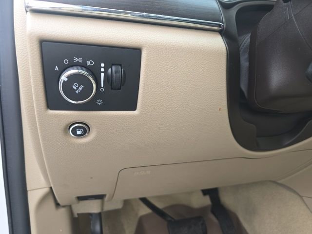 Used 2021 Jeep Grand Cherokee Overland AWD/4WD image 13