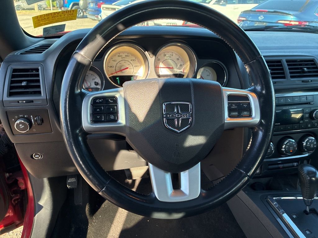 Used 2012 Dodge Challenger SXT Plus RWD image 19