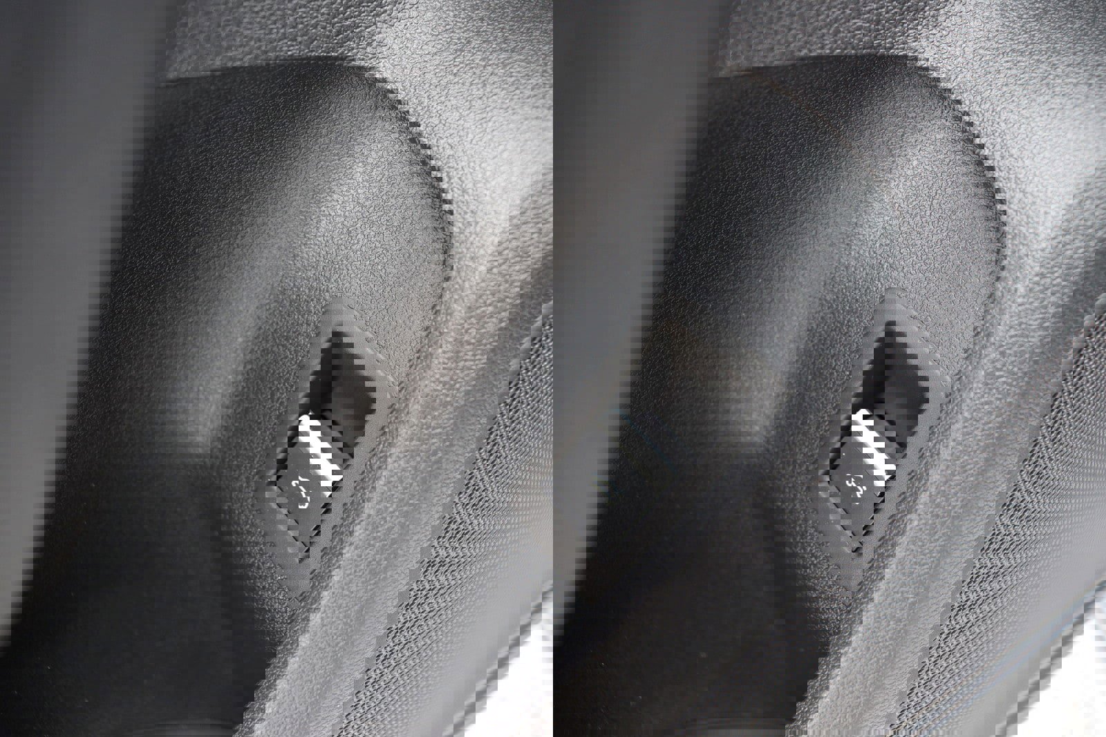 Used 2021 Audi A4 2.0T Premium w/ Convenience Package image 26