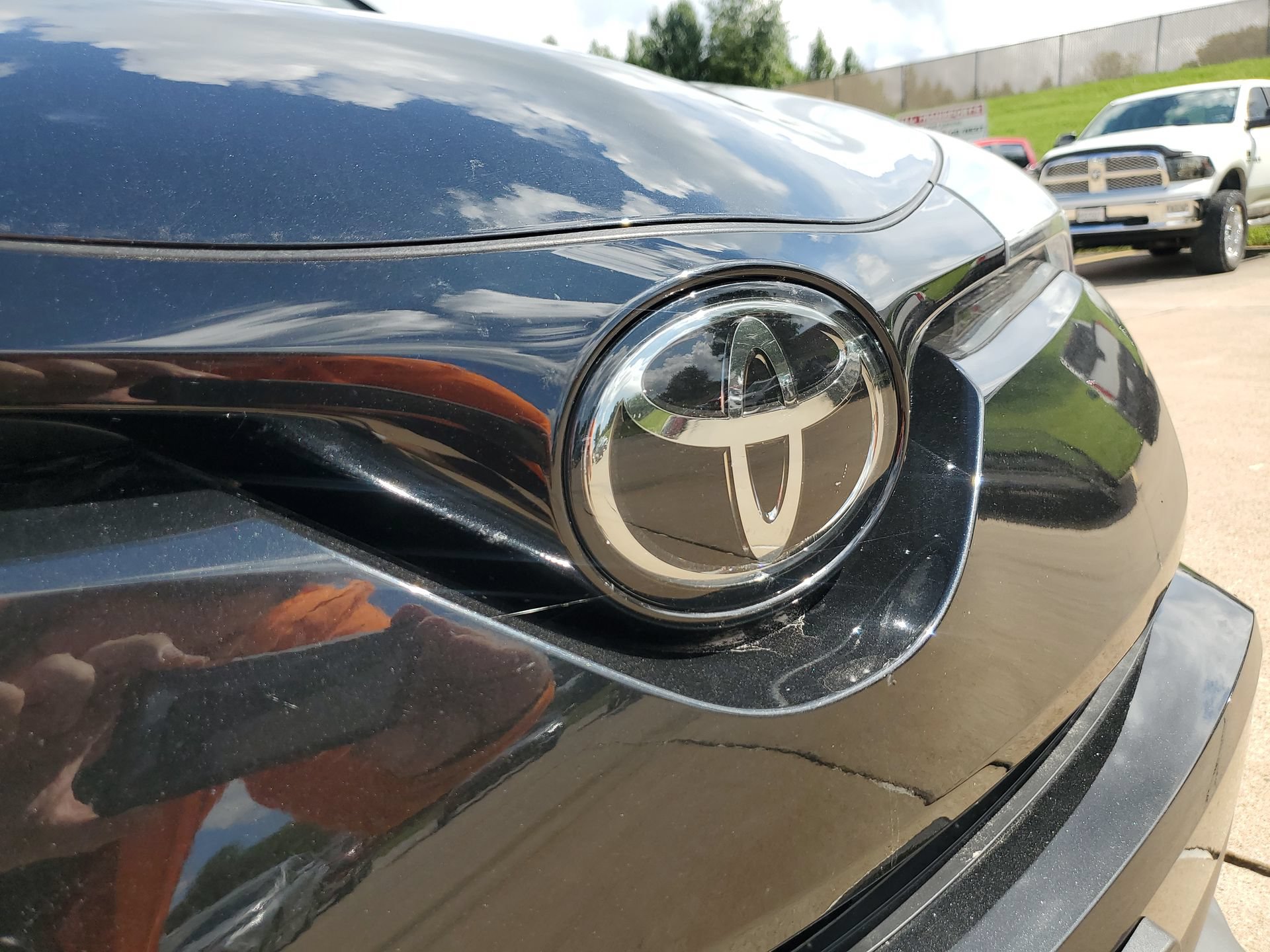 Used 2019 Toyota C-HR XLE FWD image 36