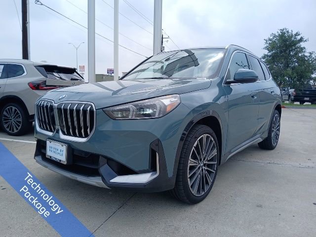Certified 2026 BMW X1 xDrive28i AWD/4WD image 3