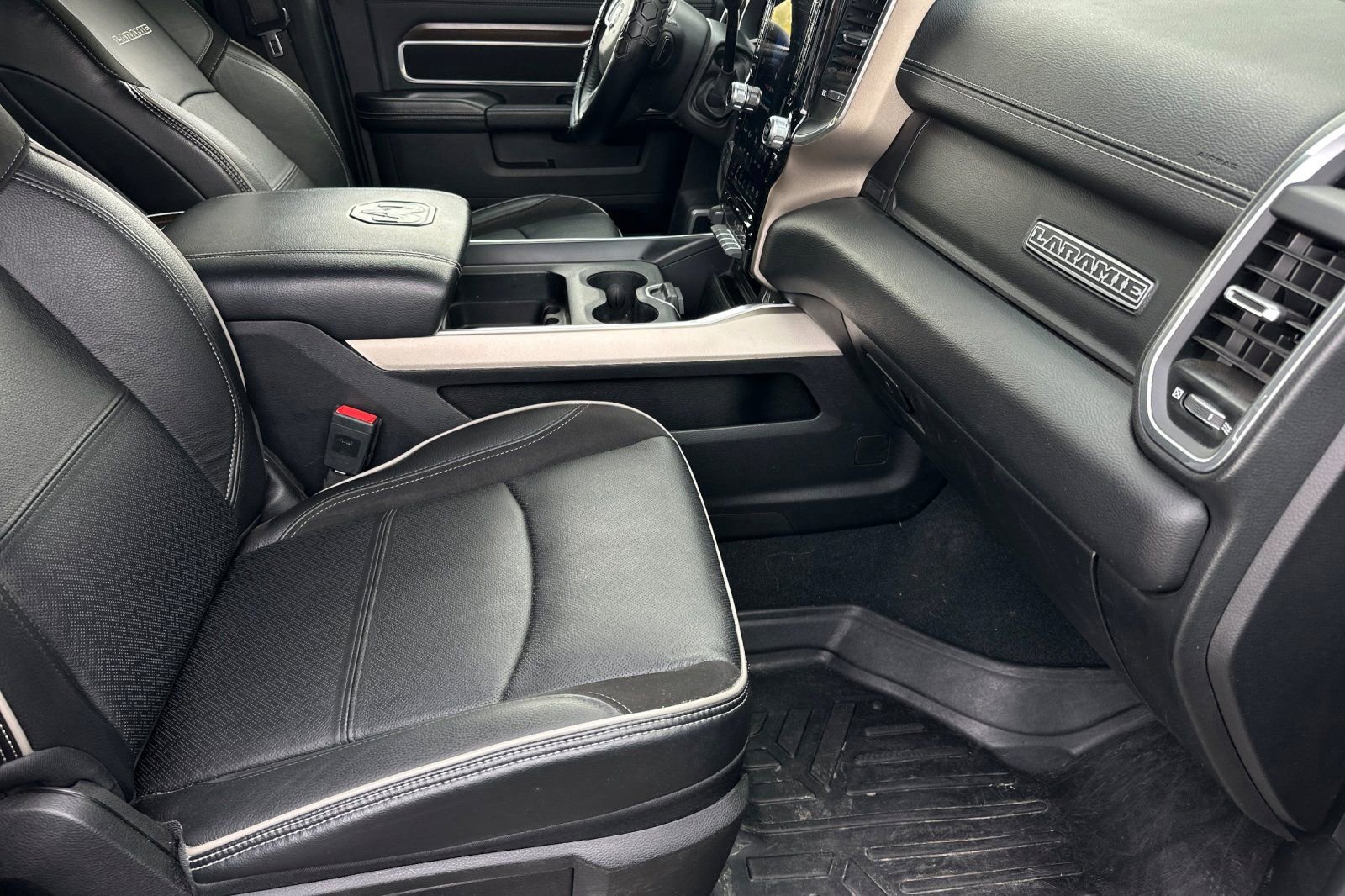 Used 2022 RAM 2500 Laramie image 15