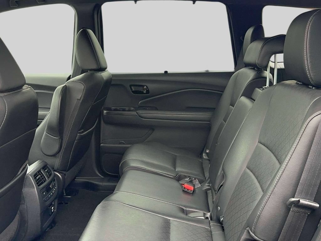 Used 2022 Honda Passport Elite image 9