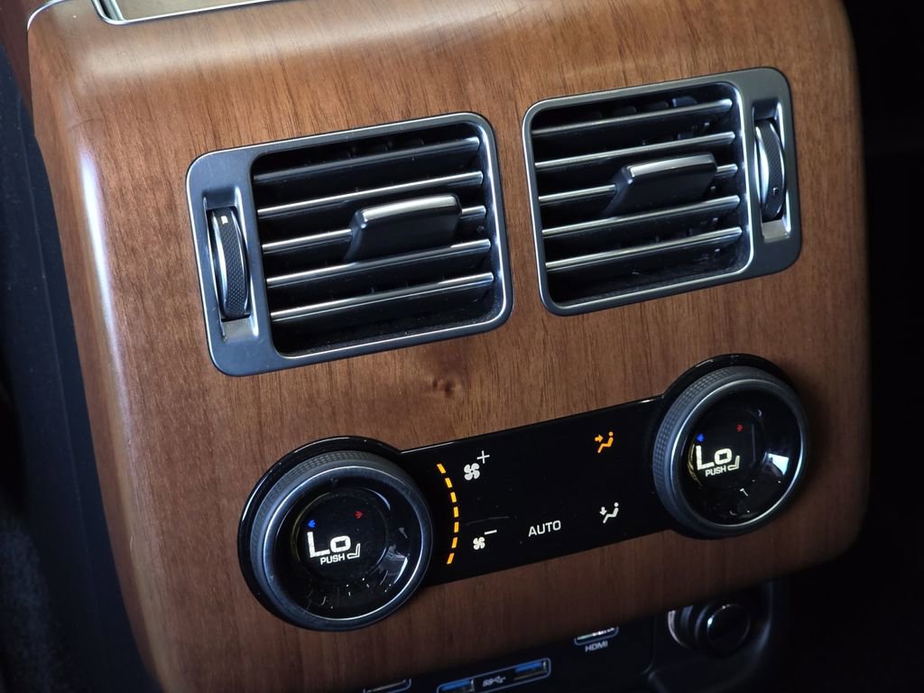 Used 2018 Land Rover Range Rover Long Wheelbase Supercharged image 44