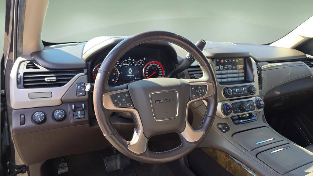 Used 2016 GMC Yukon XL Denali w/ Open Road Package image 22