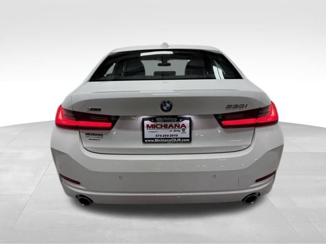 Used 2025 BMW 330i xDrive Sedan image 8