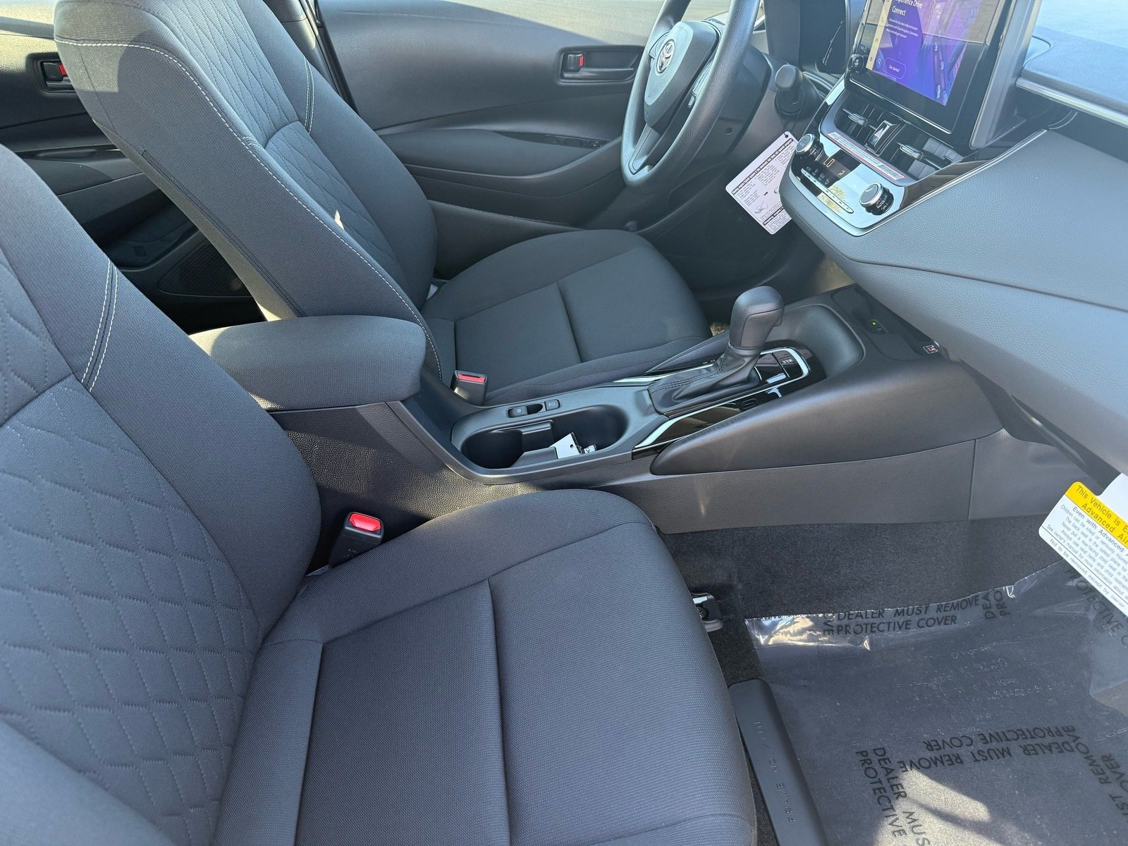 Used 2027 Toyota Corolla LE w/ LE Premium Package FWD image 31