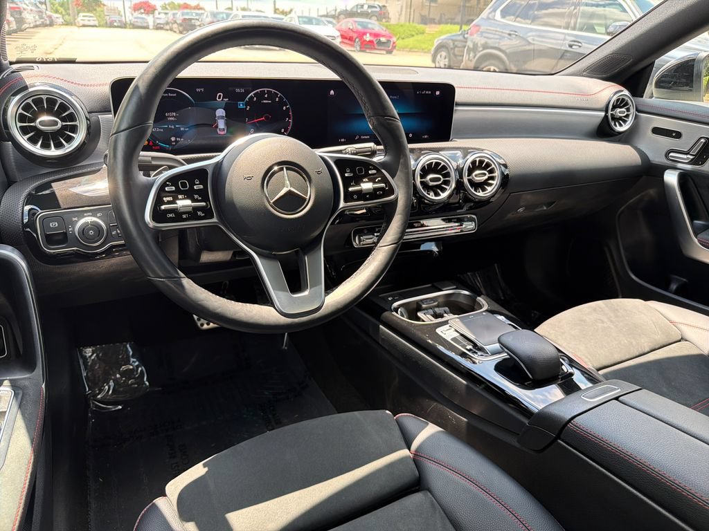 Used 2020 Mercedes-Benz CLA 250 image 22