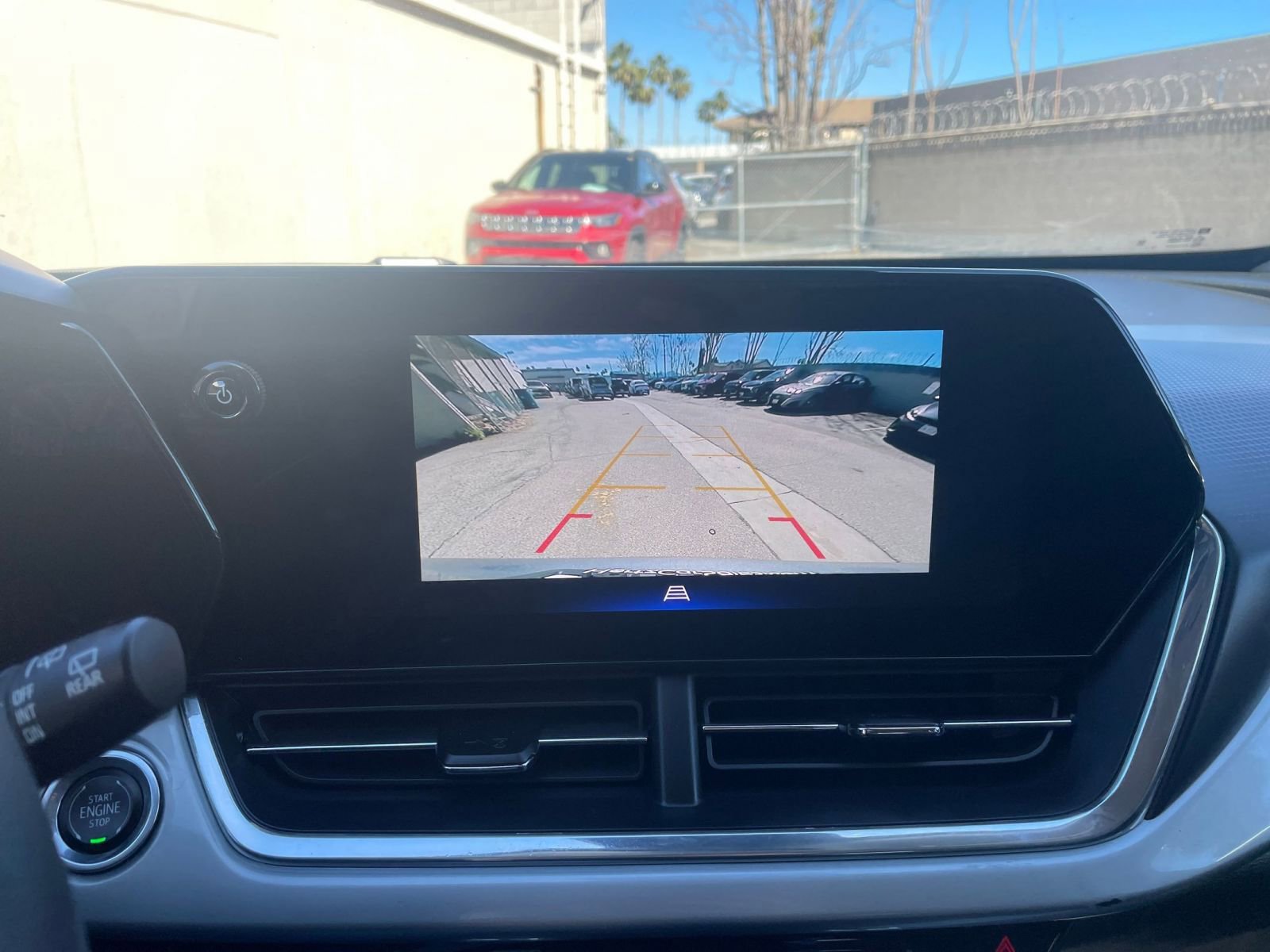 Used 2025 Chevrolet Trax LT image 22