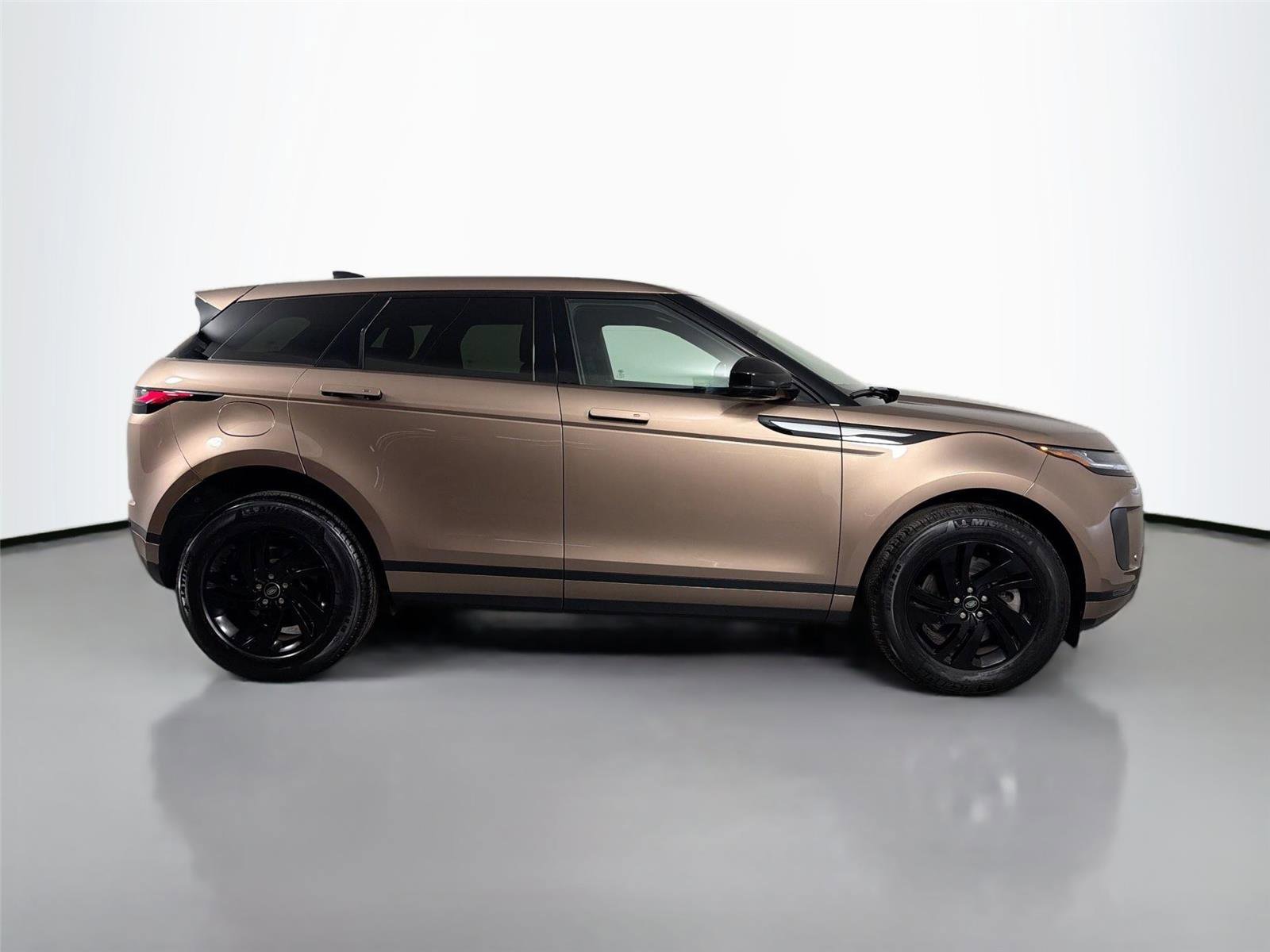 Certified 2025 Land Rover Range Rover Evoque S AWD/4WD image 4