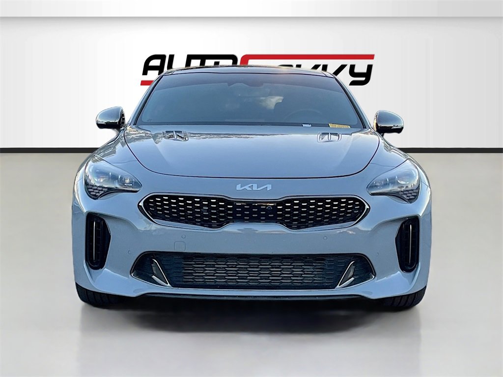 Used 2023 Kia Stinger GT2 image 2