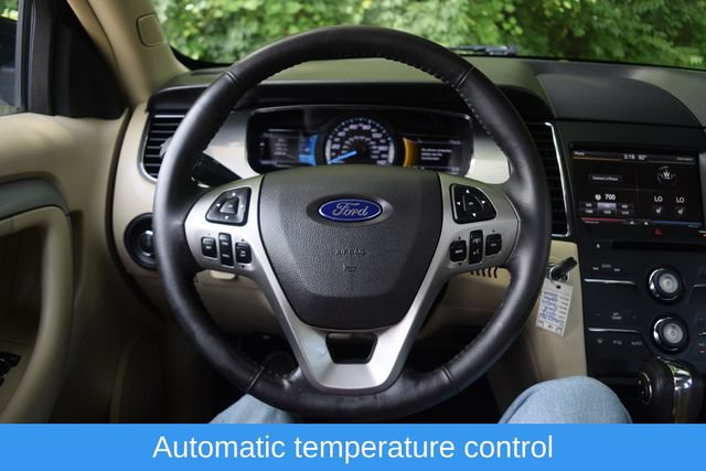 Used 2013 Ford Taurus SEL FWD image 4