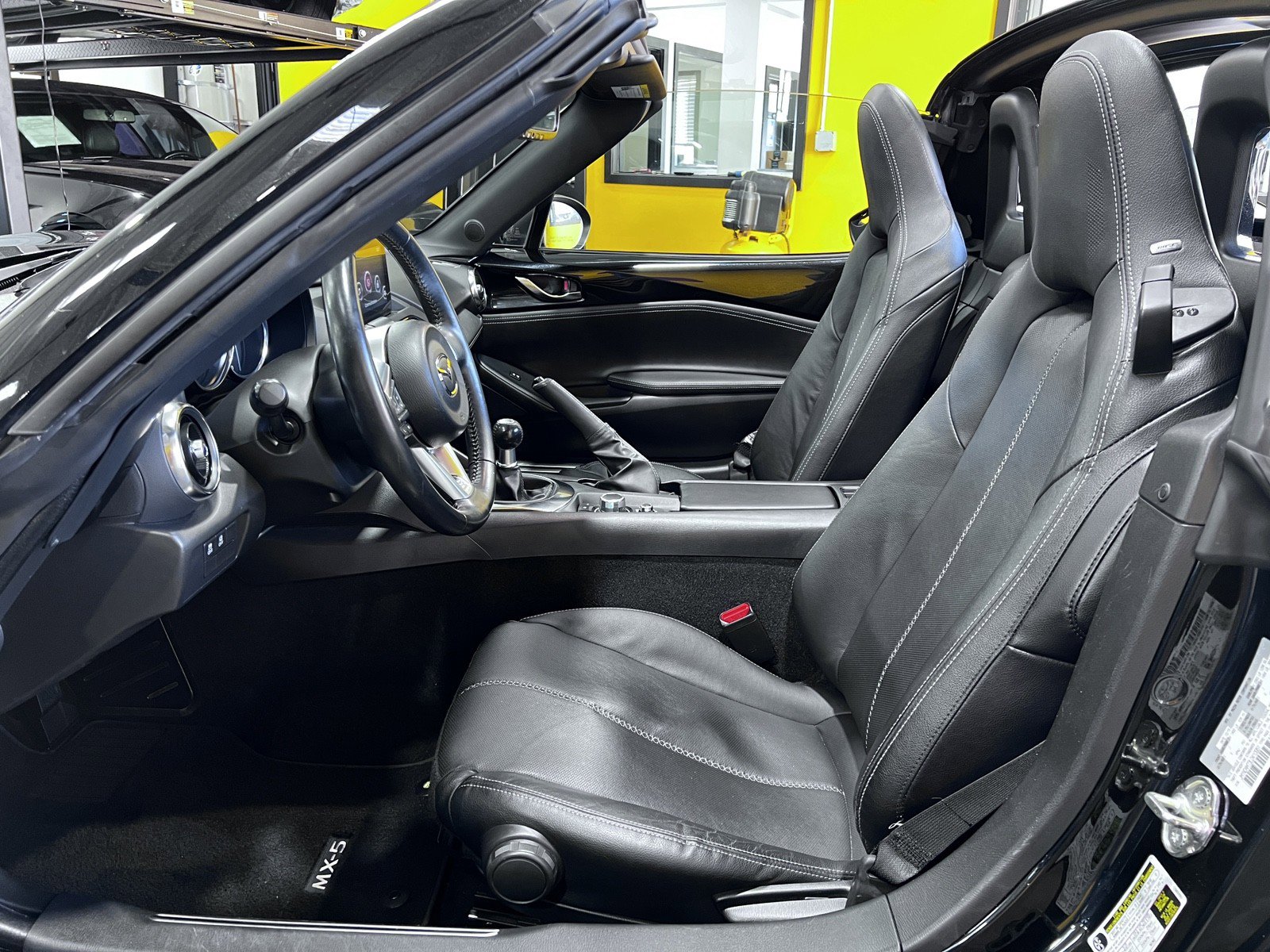 Used 2020 MAZDA MX-5 Miata RF Grand Touring image 14