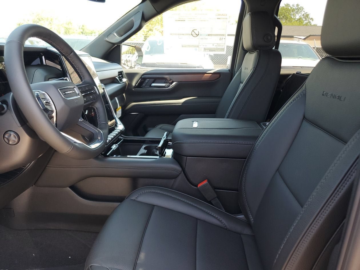 New 2026 GMC Yukon XL Denali RWD image 19