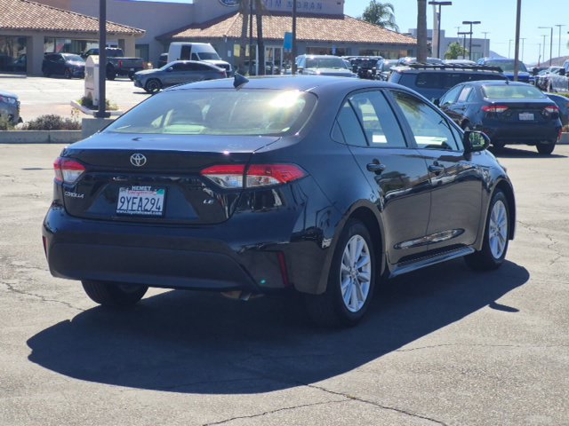 Used 2026 Toyota Corolla LE w/ LE Premium Package FWD image 5