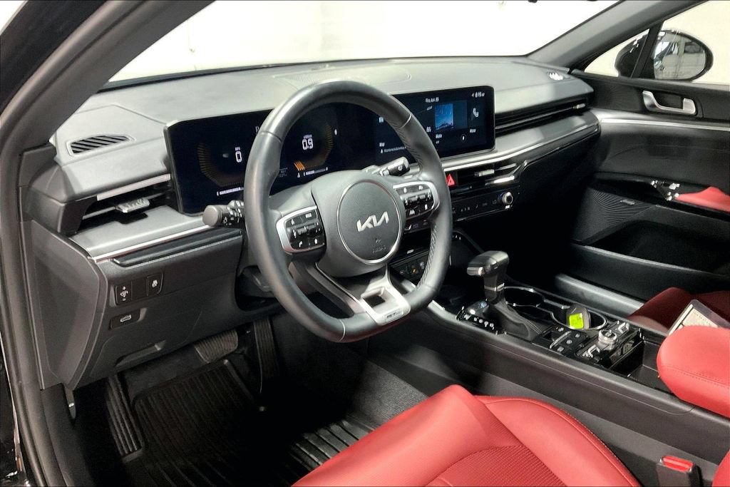 Used 2026 Kia K5 GT-Line w/ GT-Line Premium Package FWD image 16