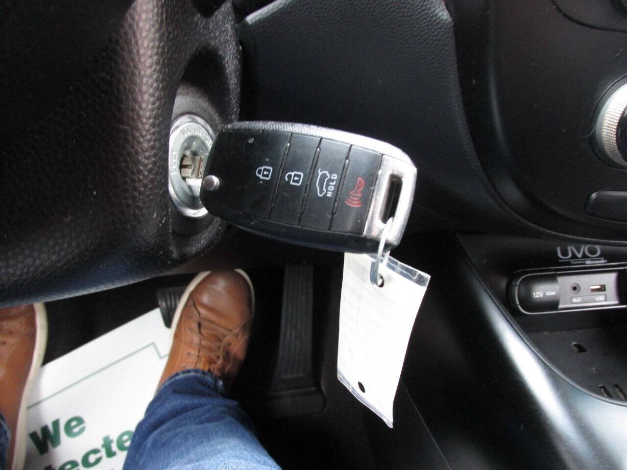 Used 2015 Kia Soul FWD image 61