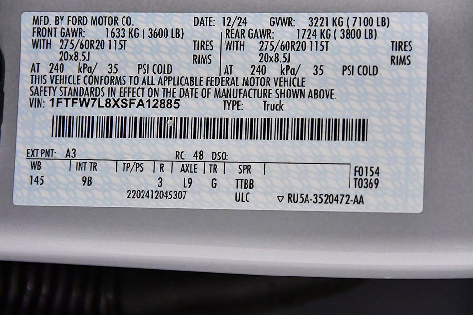 Used 2025 Ford F150 Platinum image 16