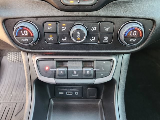 Used 2024 GMC Terrain AT4 w/ Infotainment Package II AWD/4WD image 18