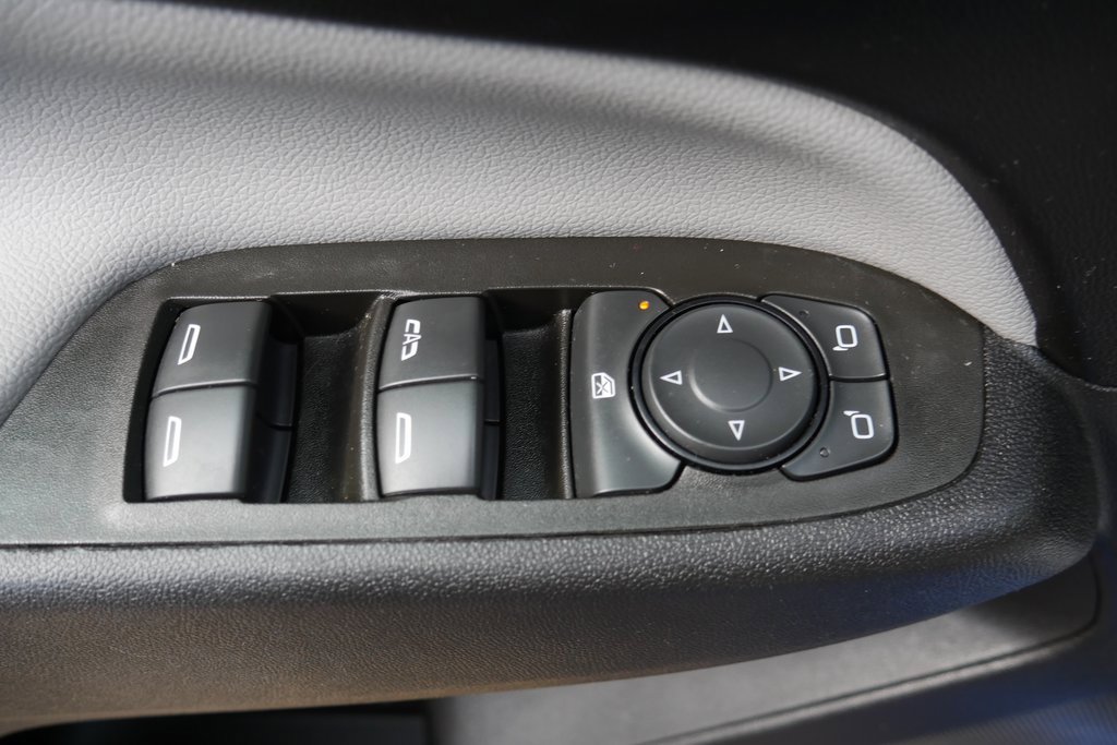 Used 2024 Chevrolet Equinox LS w/ LS Convenience Package image 28