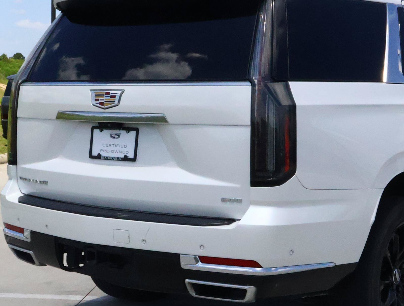 Certified 2025 Cadillac Escalade Premium Luxury RWD image 11