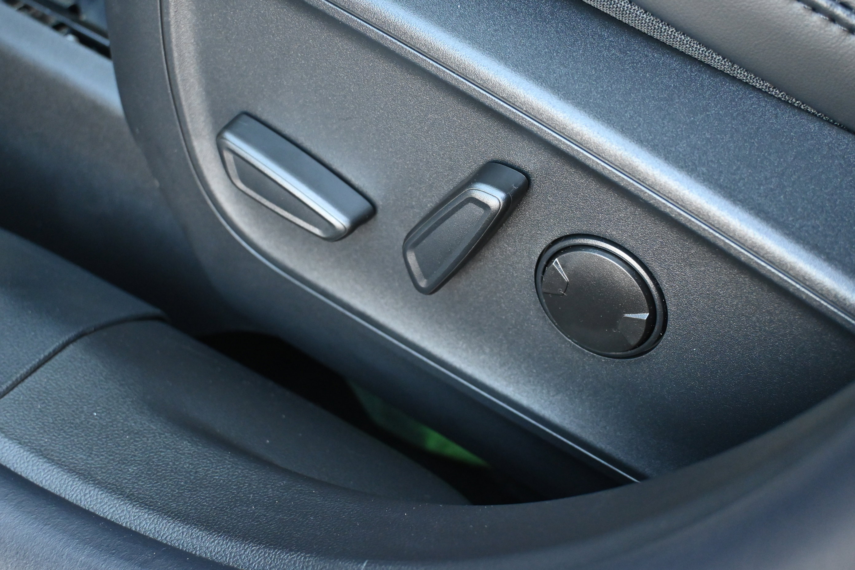 New 2026 Ford Escape ST-Line image 31