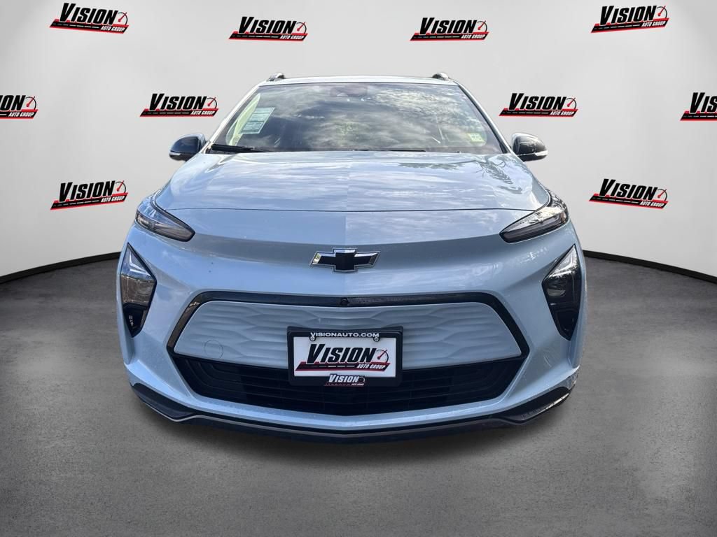 Used 2023 Chevrolet Bolt EUV Premier FWD image 2