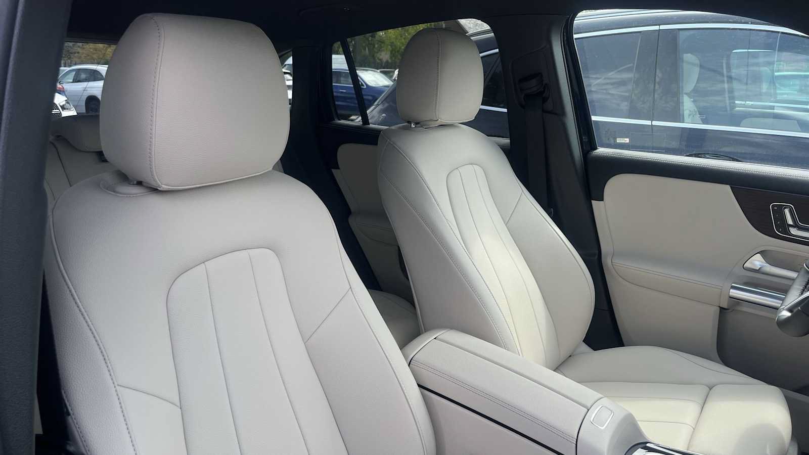 New 2026 Mercedes-Benz GLA 250 4MATIC image 35
