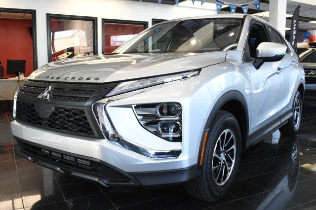 New 2026 Mitsubishi Eclipse Cross ES AWD/4WD image 1