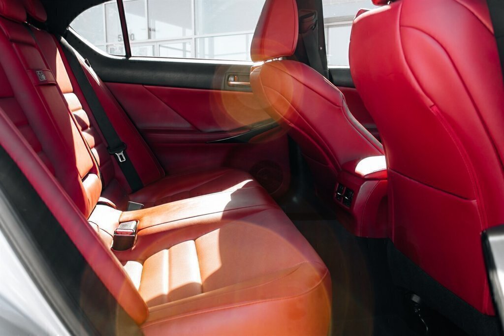 Used 2024 Lexus IS 500 w/ Accessory Package RWD image 33