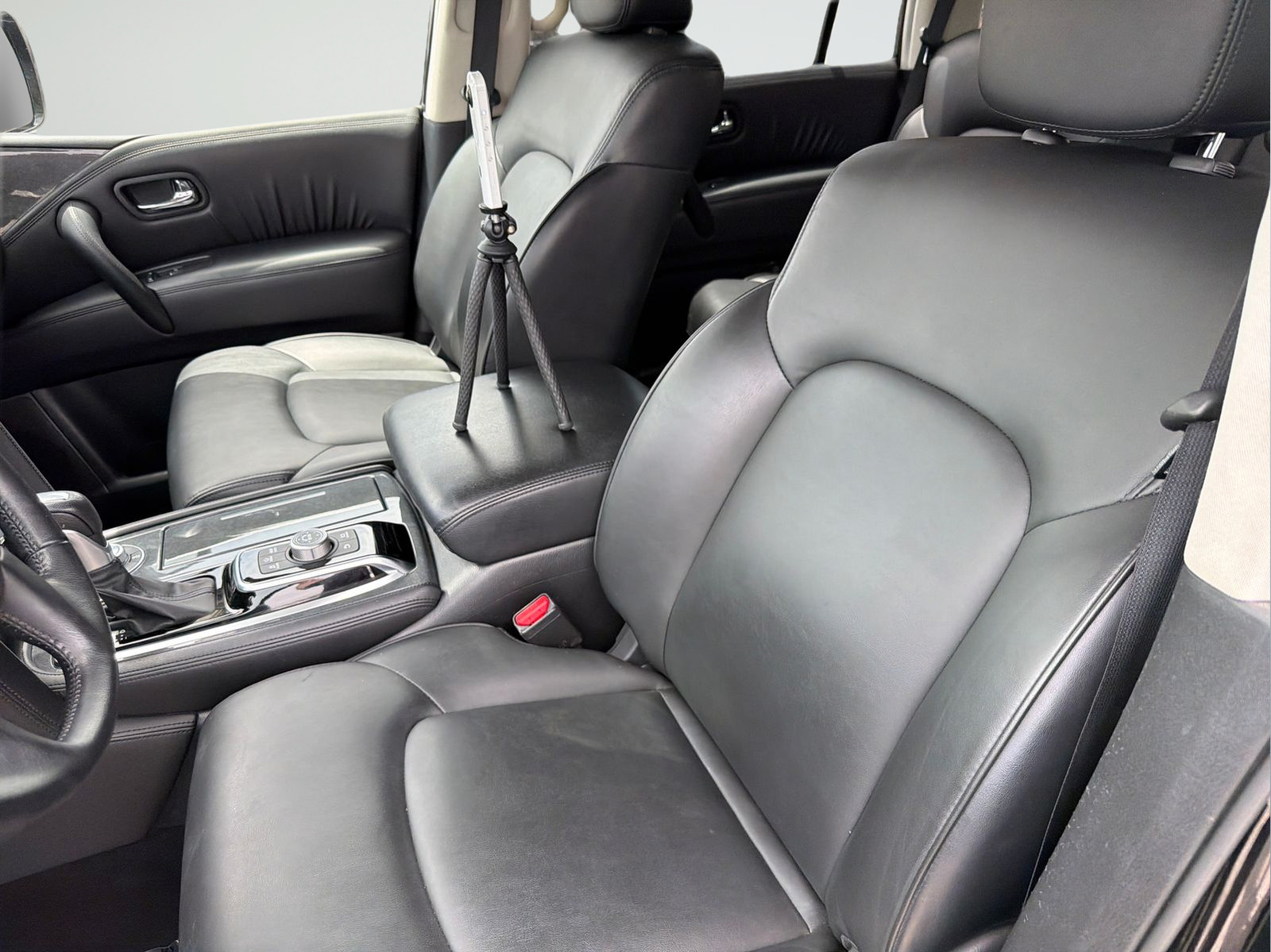 Certified 2024 Nissan Armada SV AWD/4WD image 31