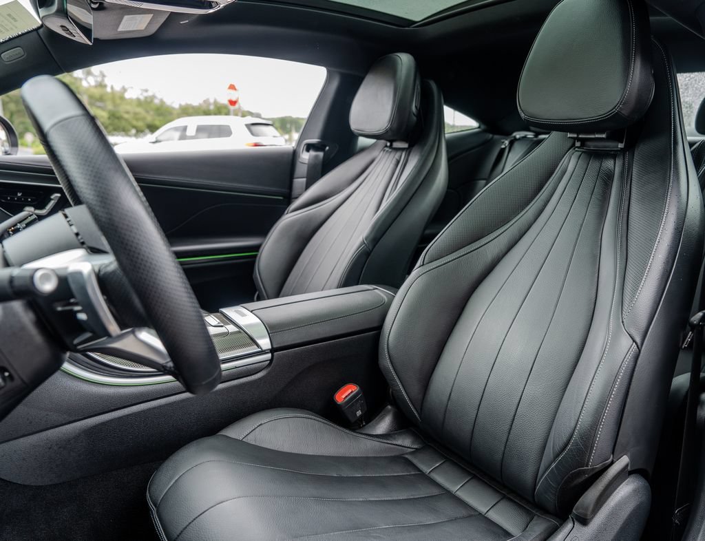 Used 2025 Mercedes-Benz CLE 300 4MATIC Coupe image 17