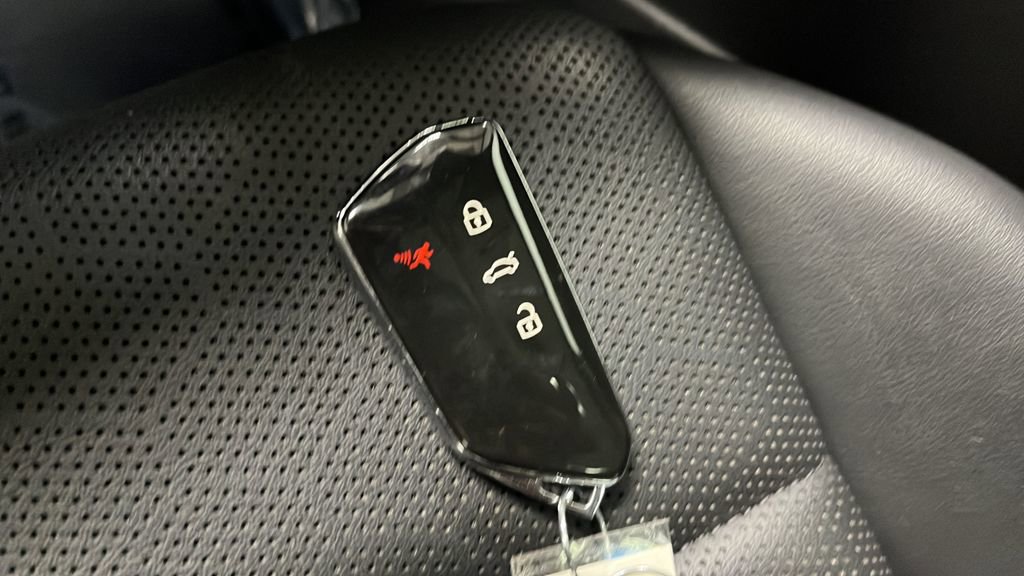 Used 2023 Volkswagen ID.4 Pro S image 20