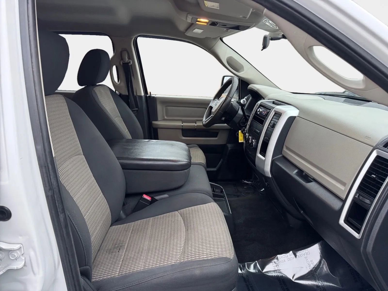 Used 2011 RAM 1500 Classic SLT image 10