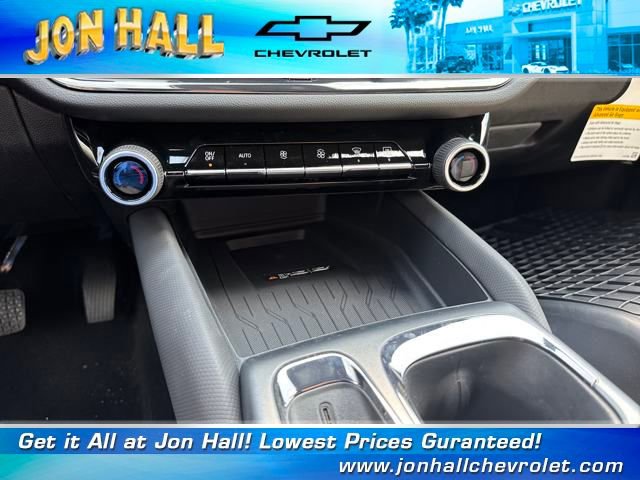 New 2025 Chevrolet Equinox EV RS image 30