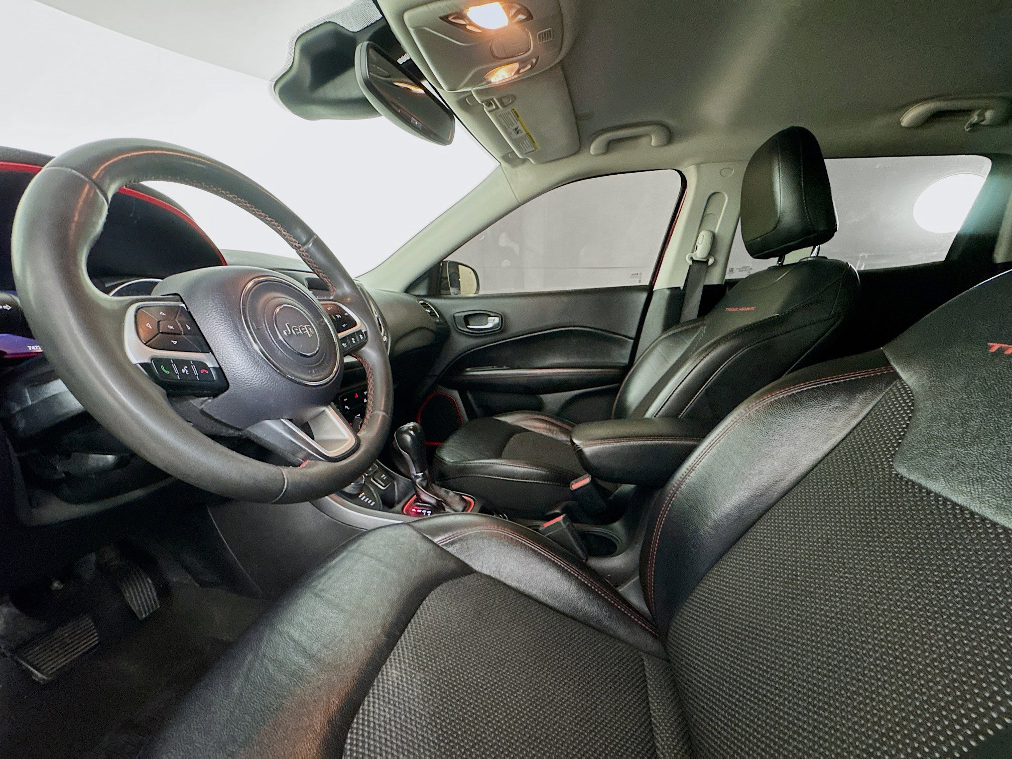 Used 2021 Jeep Compass Trailhawk image 21