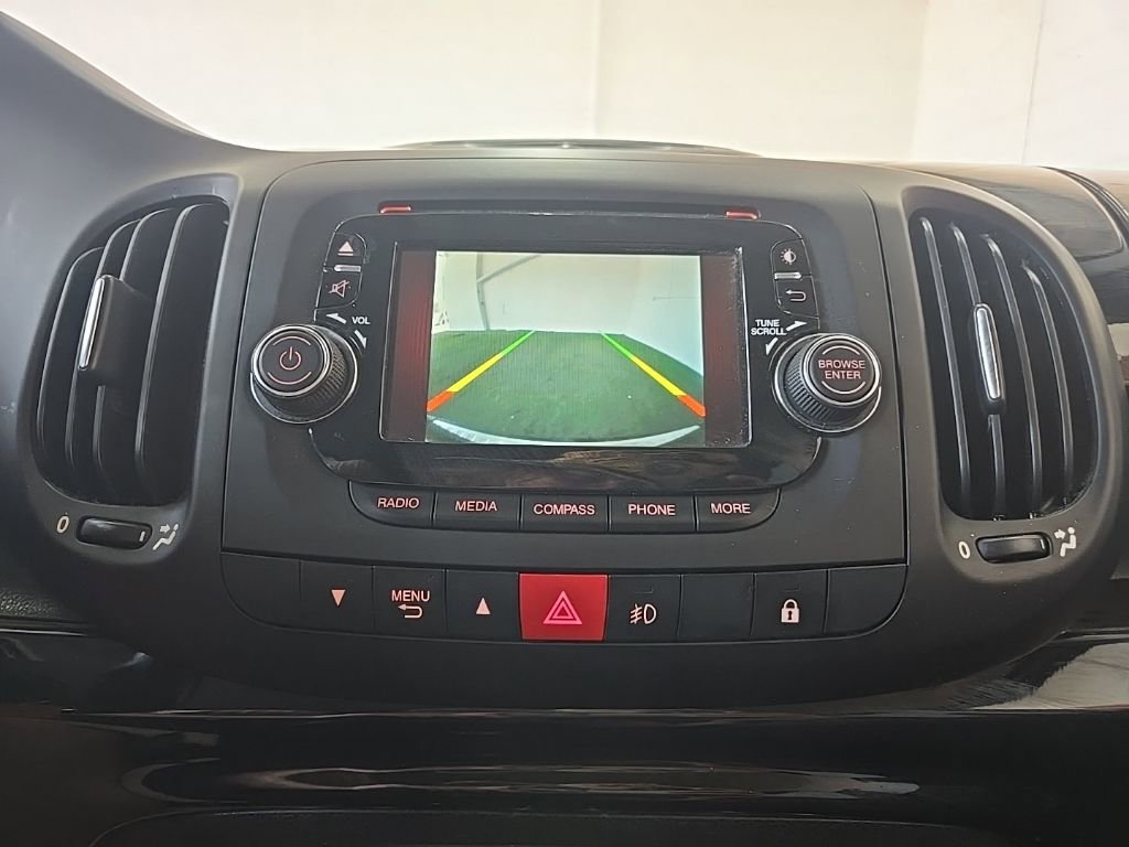 Used 2015 FIAT 500L Trekking image 22