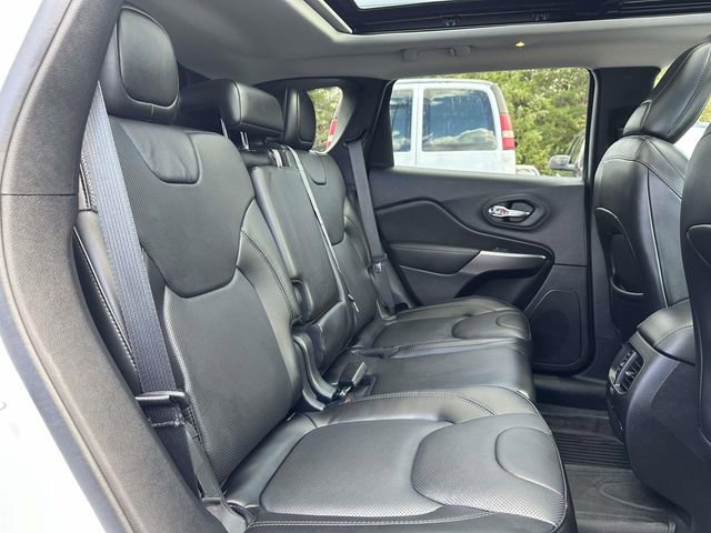 Used 2021 Jeep Cherokee Limited w/ Elite Package image 11