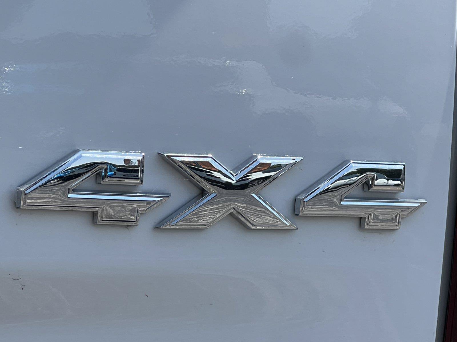 Used 2016 RAM 2500 Tradesman w/ Chrome Appearance Group AWD/4WD image 10