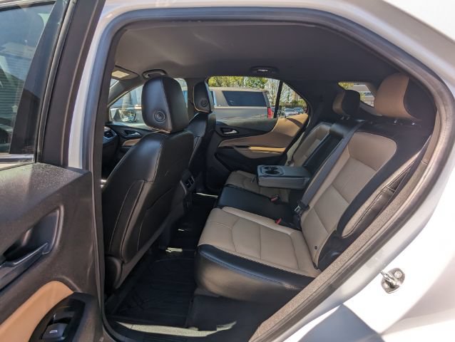 Used 2022 Chevrolet Equinox Premier w/ LPO, Floor Liner Package FWD image 18