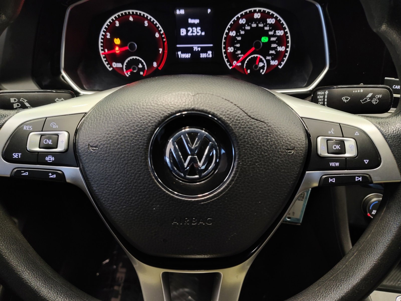 Used 2019 Volkswagen Jetta S image 17