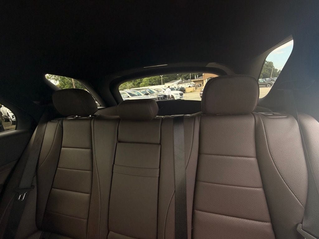 Used 2021 Mercedes-Benz GLE 350 4MATIC image 19