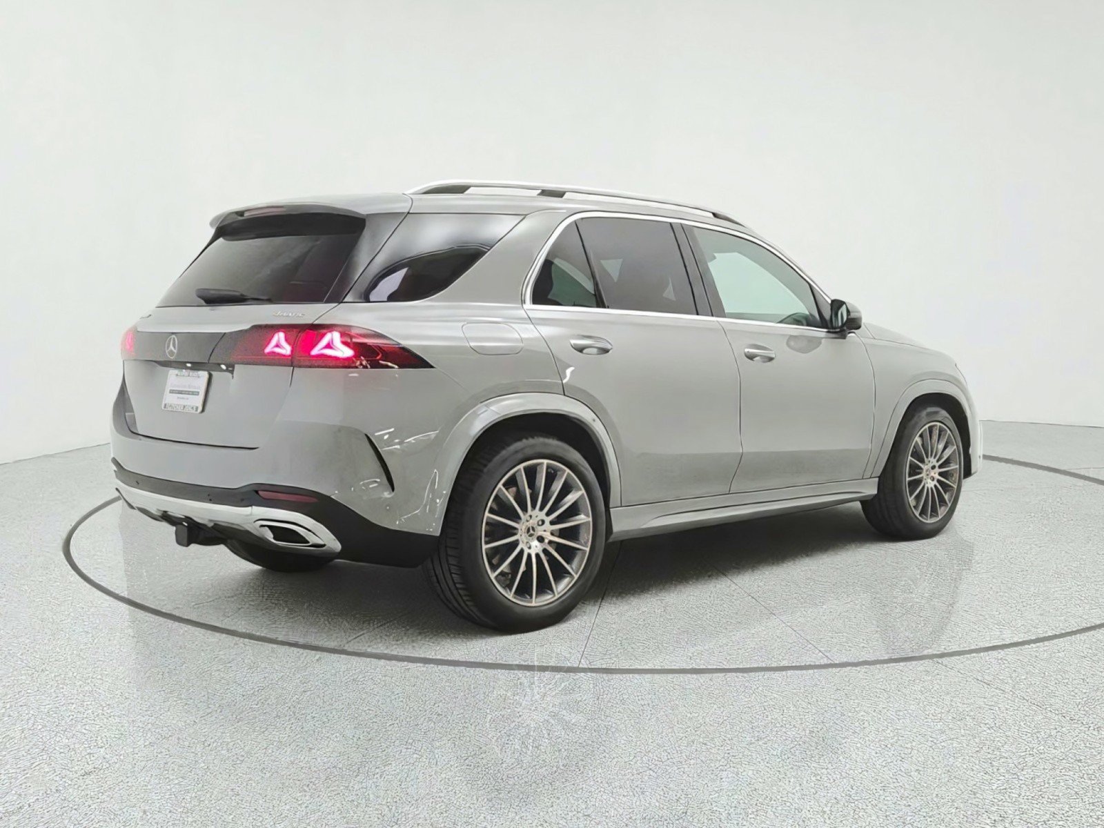 New 2027 Mercedes-Benz GLE 450 4MATIC image 5