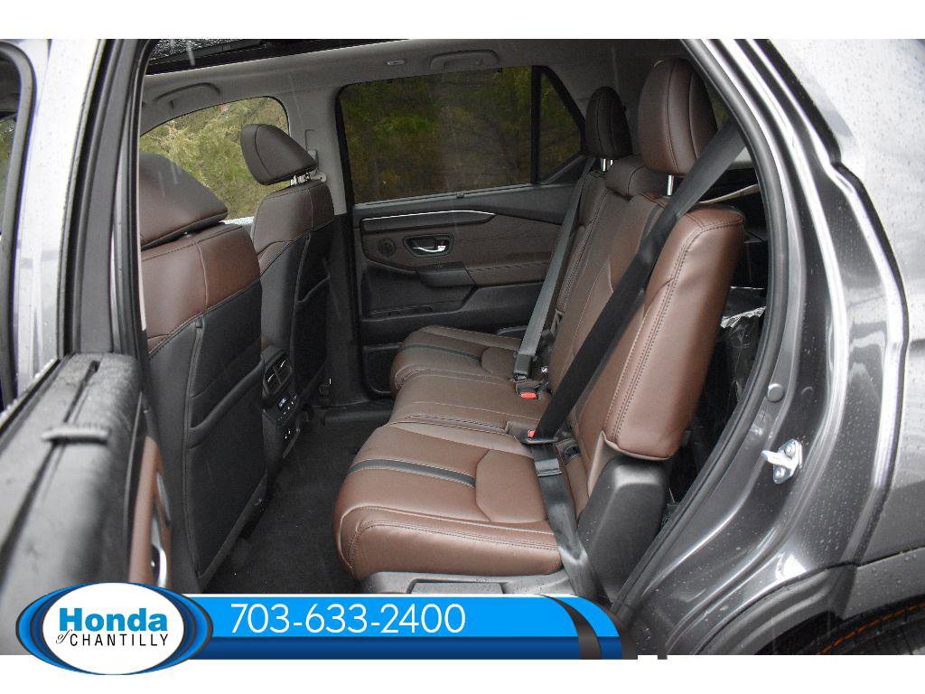 New 2026 Honda Pilot Touring image 30