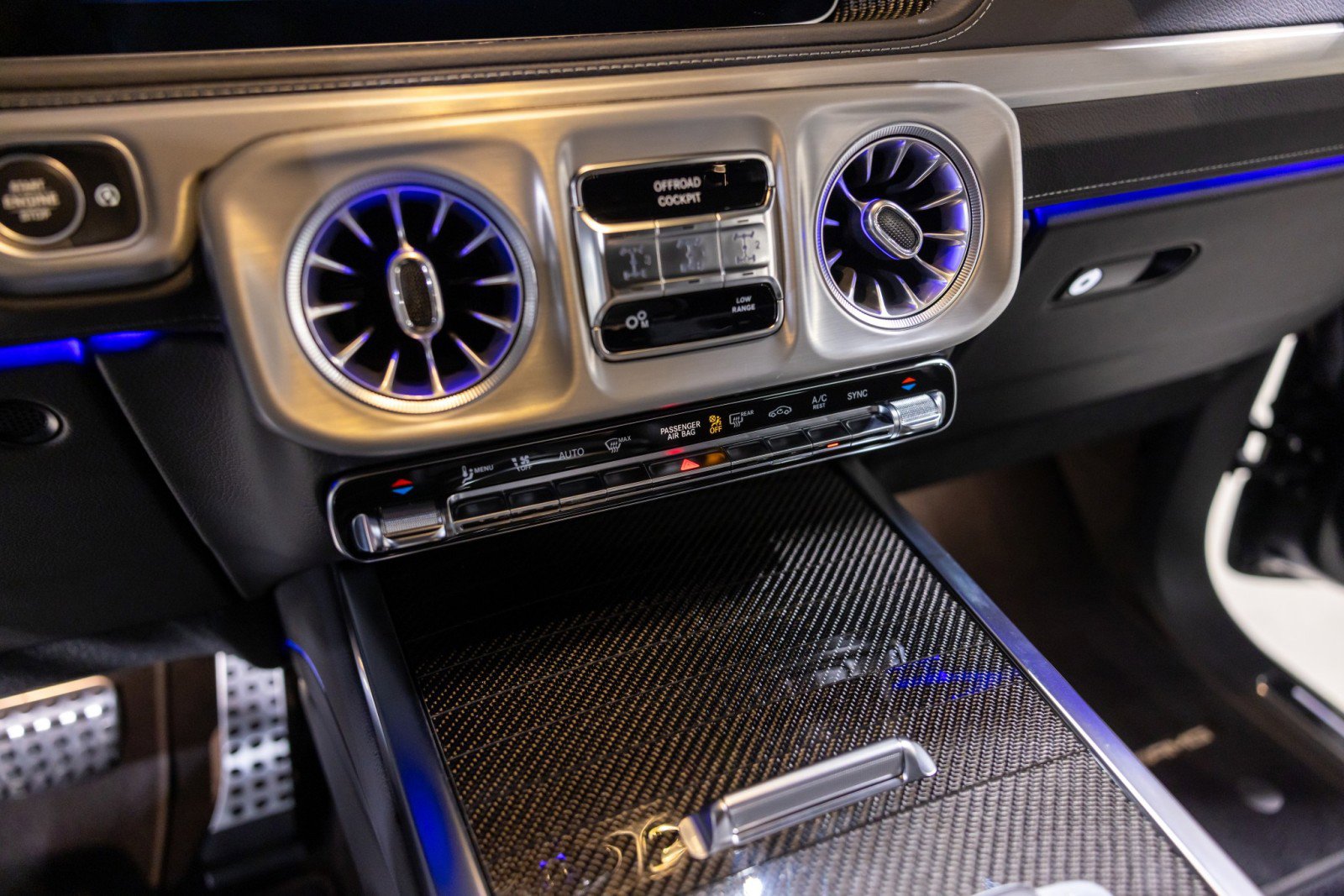 Used 2025 Mercedes-Benz G 63 AMG 4MATIC image 43