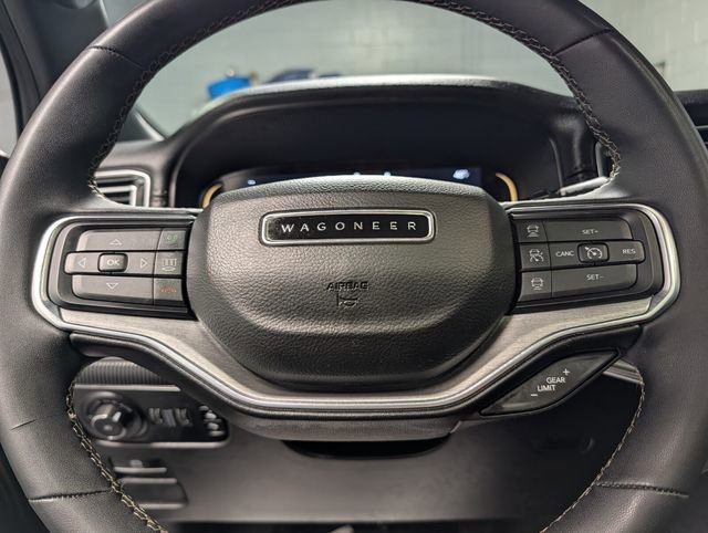 Used 2023 Jeep Wagoneer Series II image 22