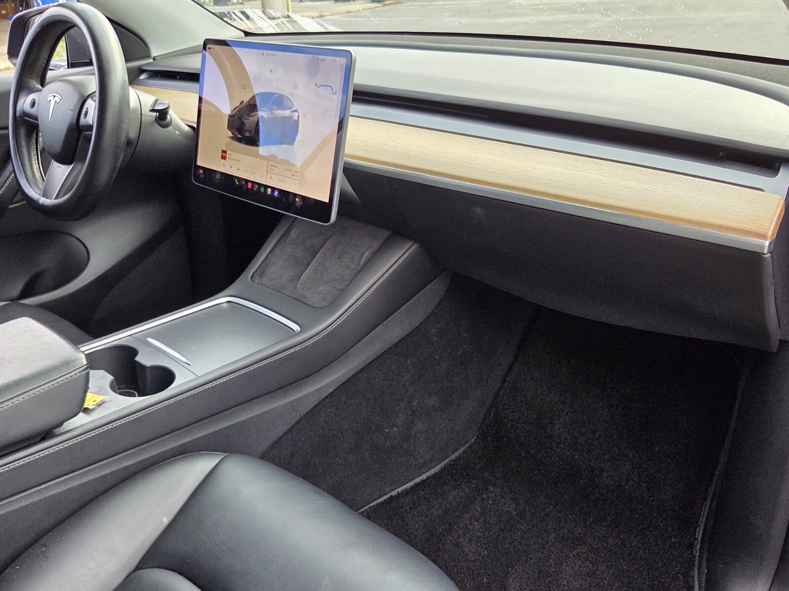 Used 2022 Tesla Model Y Long Range AWD/4WD image 18