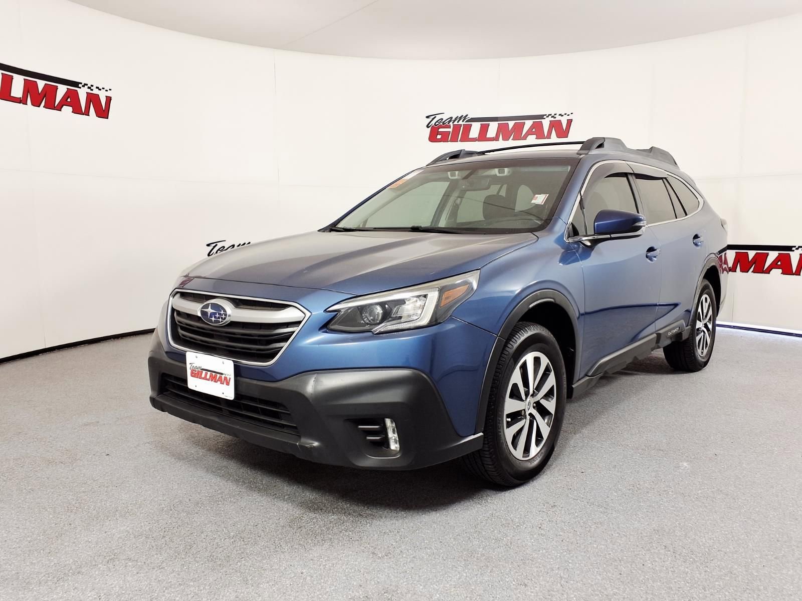 Used 2022 Subaru Outback Premium image 3