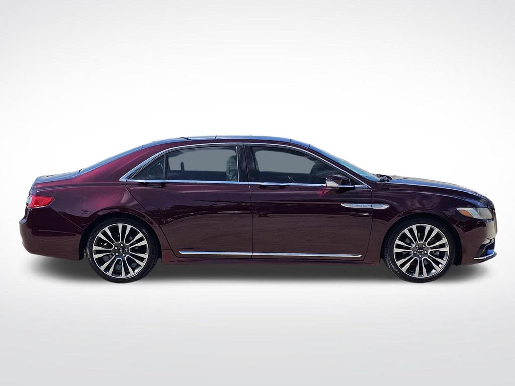Used 2017 Lincoln Continental Select FWD image 15